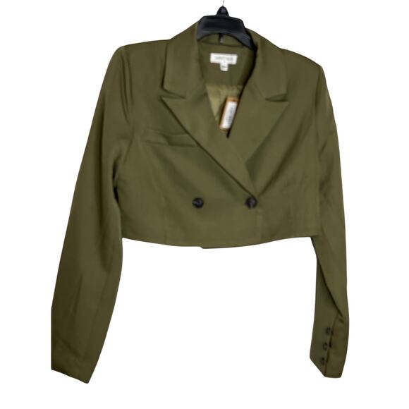 Vestique NEW Desi Olive Green Crop Blazer Small Button Closure - Picture 1 of 6